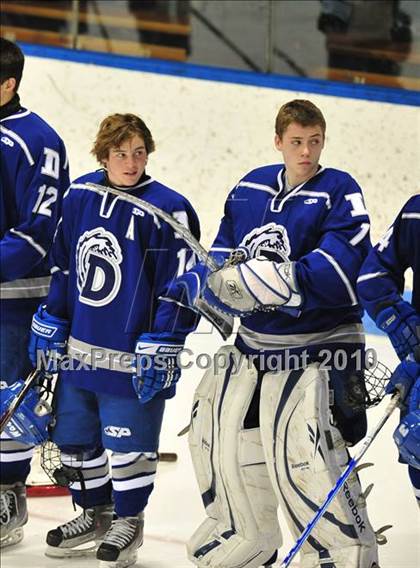 Thumbnail 3 in Darien vs. Hamden (CIAC Division 1 Semifinal) photogallery.