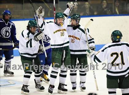 Thumbnail 3 in Darien vs. Hamden (CIAC Division 1 Semifinal) photogallery.