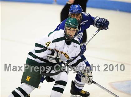 Thumbnail 3 in Darien vs. Hamden (CIAC Division 1 Semifinal) photogallery.