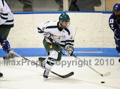 Thumbnail 3 in Darien vs. Hamden (CIAC Division 1 Semifinal) photogallery.
