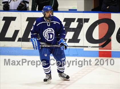 Thumbnail 2 in Darien vs. Hamden (CIAC Division 1 Semifinal) photogallery.