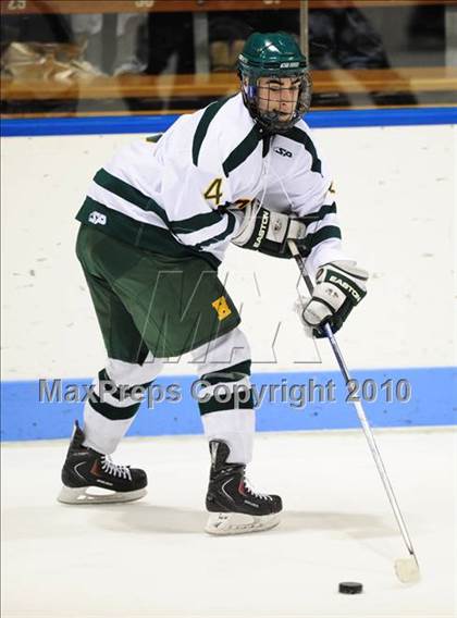 Thumbnail 1 in Darien vs. Hamden (CIAC Division 1 Semifinal) photogallery.