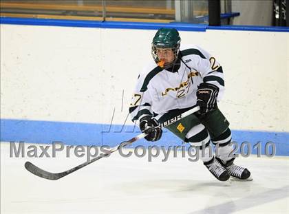 Thumbnail 2 in Darien vs. Hamden (CIAC Division 1 Semifinal) photogallery.