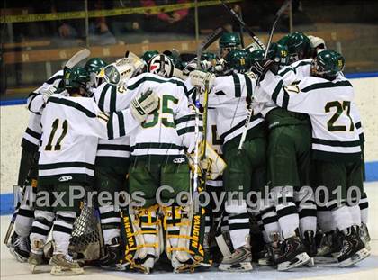 Thumbnail 1 in Darien vs. Hamden (CIAC Division 1 Semifinal) photogallery.