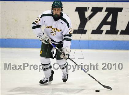 Thumbnail 3 in Darien vs. Hamden (CIAC Division 1 Semifinal) photogallery.