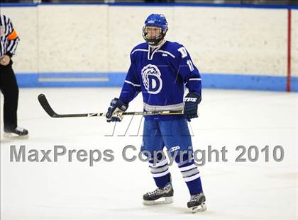 Thumbnail 3 in Darien vs. Hamden (CIAC Division 1 Semifinal) photogallery.