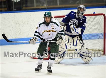 Thumbnail 1 in Darien vs. Hamden (CIAC Division 1 Semifinal) photogallery.
