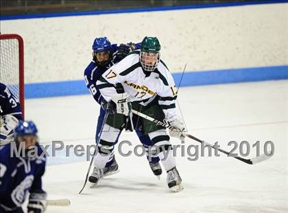 Thumbnail 3 in Darien vs. Hamden (CIAC Division 1 Semifinal) photogallery.