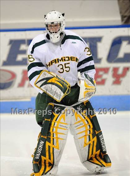Thumbnail 2 in Darien vs. Hamden (CIAC Division 1 Semifinal) photogallery.