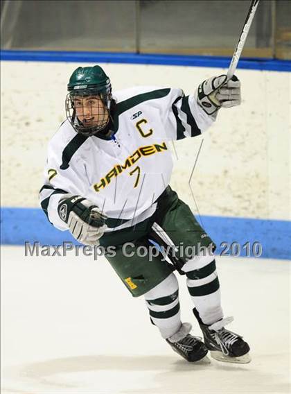 Thumbnail 3 in Darien vs. Hamden (CIAC Division 1 Semifinal) photogallery.