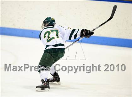 Thumbnail 1 in Darien vs. Hamden (CIAC Division 1 Semifinal) photogallery.