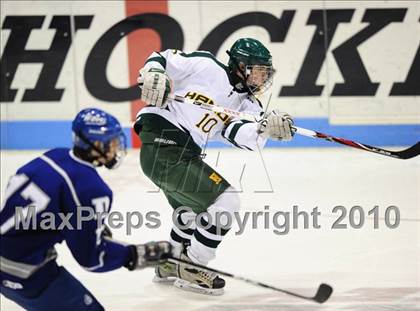 Thumbnail 2 in Darien vs. Hamden (CIAC Division 1 Semifinal) photogallery.