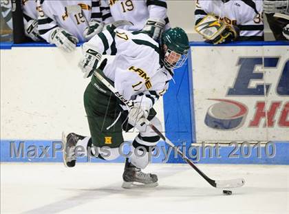 Thumbnail 1 in Darien vs. Hamden (CIAC Division 1 Semifinal) photogallery.