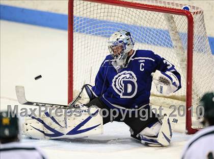 Thumbnail 1 in Darien vs. Hamden (CIAC Division 1 Semifinal) photogallery.