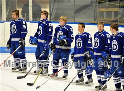 Thumbnail 2 in Darien vs. Hamden (CIAC Division 1 Semifinal) photogallery.