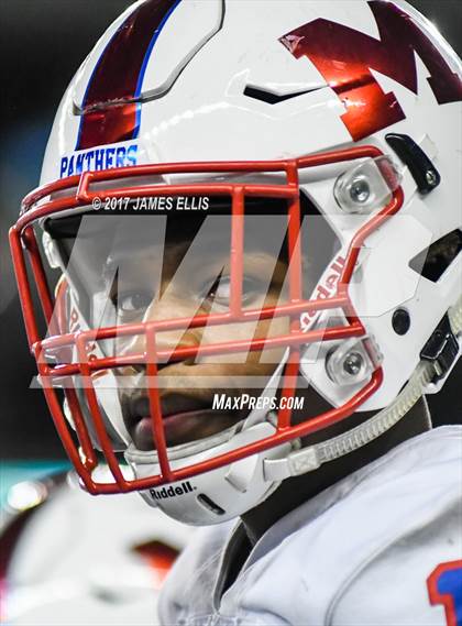 Thumbnail 2 in Midway vs. Carroll (UIL 6A D2 Quarterfinal) photogallery.