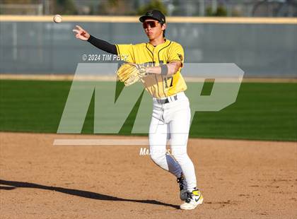 Thumbnail 3 in Sunny Hills @ Yorba Linda photogallery.
