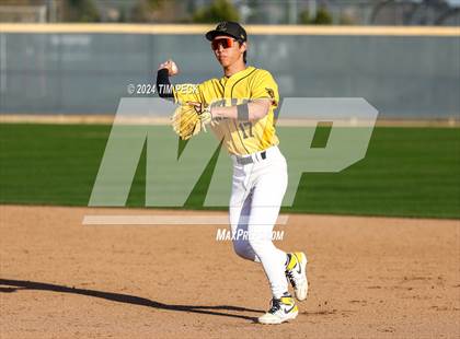 Thumbnail 1 in Sunny Hills @ Yorba Linda photogallery.