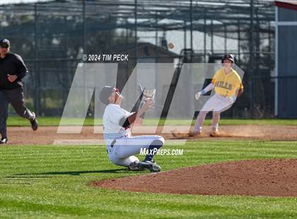 Thumbnail 3 in Sunny Hills @ Yorba Linda photogallery.