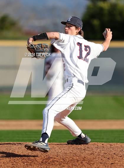 Thumbnail 1 in Sunny Hills @ Yorba Linda photogallery.