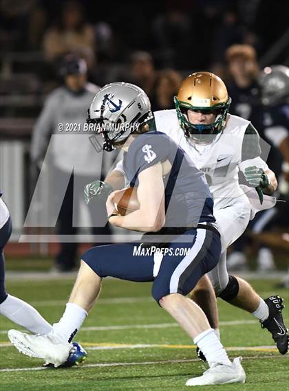 Thumbnail 2 in Lake Oswego vs Jesuit (OSAA 6A Quarterfinal) photogallery.