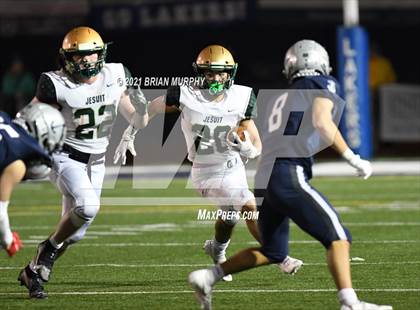 Thumbnail 1 in Lake Oswego vs Jesuit (OSAA 6A Quarterfinal) photogallery.