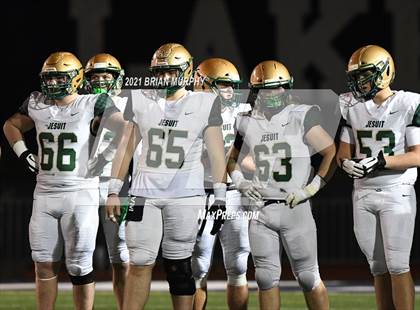 Thumbnail 3 in Lake Oswego vs Jesuit (OSAA 6A Quarterfinal) photogallery.