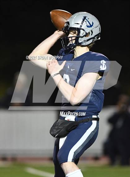 Thumbnail 1 in Lake Oswego vs Jesuit (OSAA 6A Quarterfinal) photogallery.