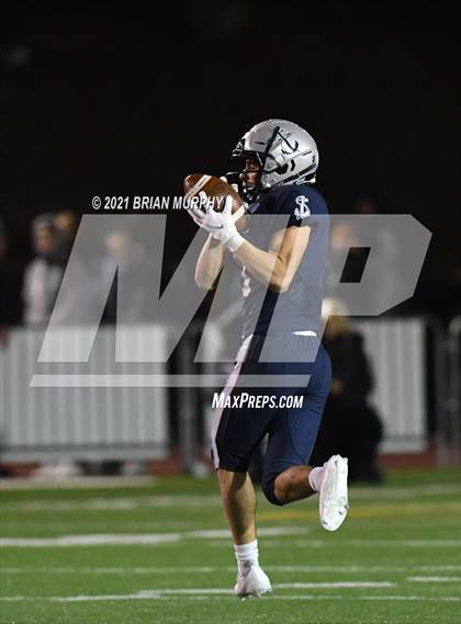 Thumbnail 3 in Lake Oswego vs Jesuit (OSAA 6A Quarterfinal) photogallery.