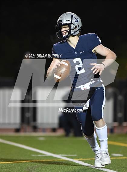 Thumbnail 3 in Lake Oswego vs Jesuit (OSAA 6A Quarterfinal) photogallery.
