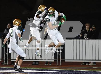 Thumbnail 3 in Lake Oswego vs Jesuit (OSAA 6A Quarterfinal) photogallery.