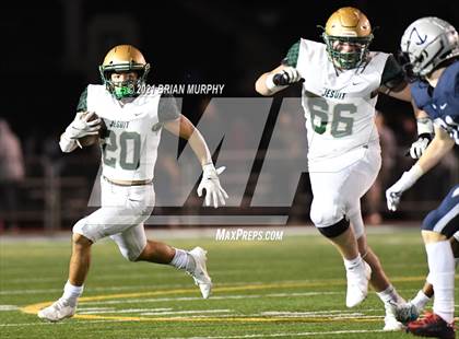 Thumbnail 1 in Lake Oswego vs Jesuit (OSAA 6A Quarterfinal) photogallery.