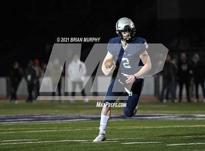 Thumbnail 1 in Lake Oswego vs Jesuit (OSAA 6A Quarterfinal) photogallery.