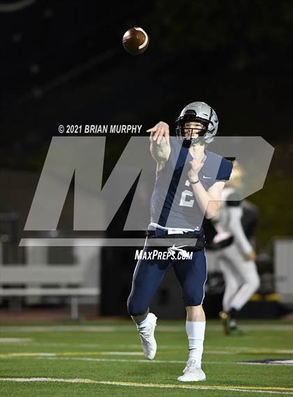 Thumbnail 3 in Lake Oswego vs Jesuit (OSAA 6A Quarterfinal) photogallery.