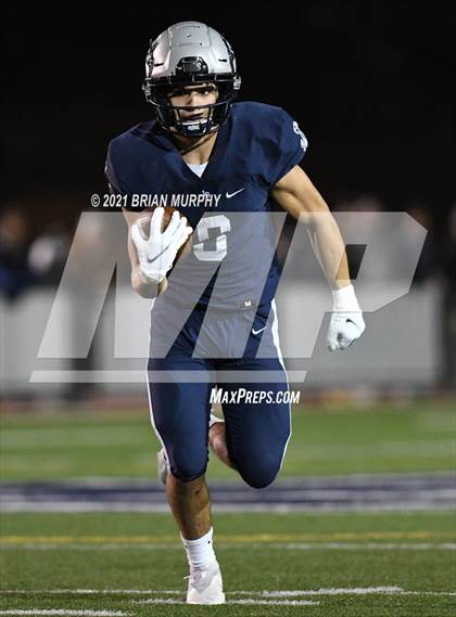 Thumbnail 1 in Lake Oswego vs Jesuit (OSAA 6A Quarterfinal) photogallery.