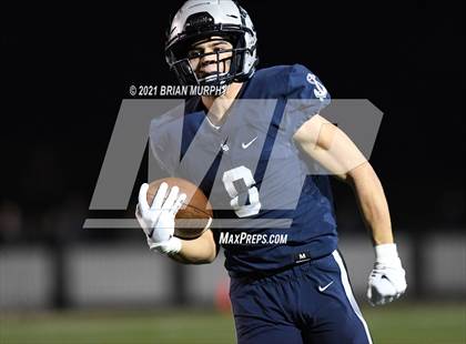 Thumbnail 2 in Lake Oswego vs Jesuit (OSAA 6A Quarterfinal) photogallery.