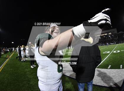 Thumbnail 3 in Lake Oswego vs Jesuit (OSAA 6A Quarterfinal) photogallery.