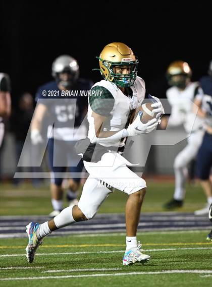 Thumbnail 3 in Lake Oswego vs Jesuit (OSAA 6A Quarterfinal) photogallery.