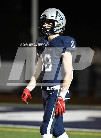 Thumbnail 2 in Lake Oswego vs Jesuit (OSAA 6A Quarterfinal) photogallery.