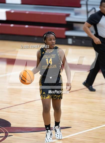 Thumbnail 3 in Peach County vs Cedar Shoals (Screamin' Demon Invitational) photogallery.