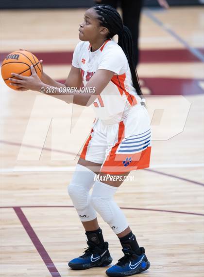 Thumbnail 1 in Peach County vs Cedar Shoals (Screamin' Demon Invitational) photogallery.