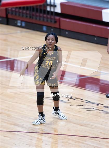 Thumbnail 3 in Peach County vs Cedar Shoals (Screamin' Demon Invitational) photogallery.