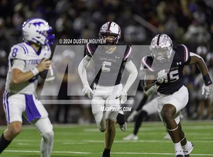 Thumbnail 3 in Friendswood @ A&M Consolidated (UIL Football 5A D1 Region III Bi-District) photogallery.
