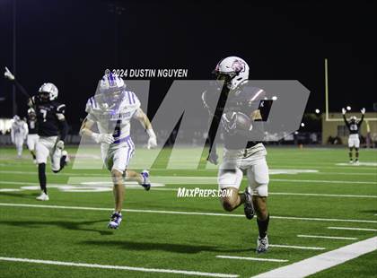 Thumbnail 3 in Friendswood @ A&M Consolidated (UIL Football 5A D1 Region III Bi-District) photogallery.