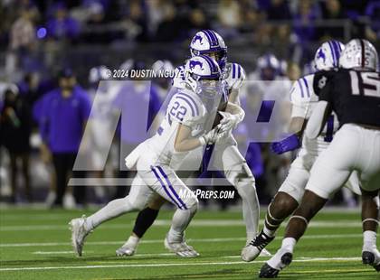 Thumbnail 2 in Friendswood @ A&M Consolidated (UIL Football 5A D1 Region III Bi-District) photogallery.