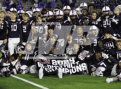 Thumbnail 3 in Friendswood @ A&M Consolidated (UIL Football 5A D1 Region III Bi-District) photogallery.