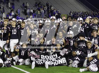 Thumbnail 3 in Friendswood @ A&M Consolidated (UIL Football 5A D1 Region III Bi-District) photogallery.