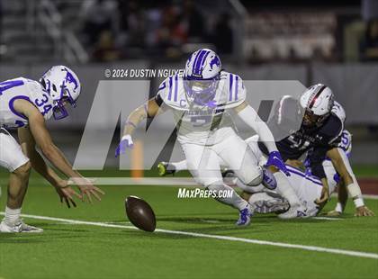 Thumbnail 2 in Friendswood @ A&M Consolidated (UIL Football 5A D1 Region III Bi-District) photogallery.
