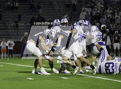 Thumbnail 2 in Friendswood @ A&M Consolidated (UIL Football 5A D1 Region III Bi-District) photogallery.