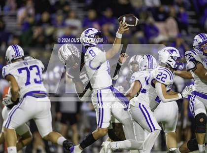 Thumbnail 2 in Friendswood @ A&M Consolidated (UIL Football 5A D1 Region III Bi-District) photogallery.